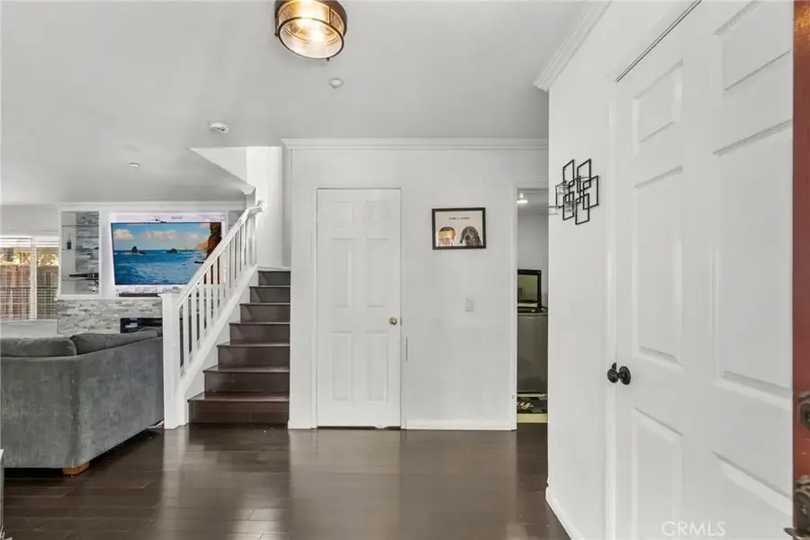 13204 Alta Vista Way, Sylmar, CA 91342 - Image #2