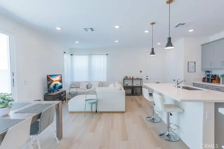 27474 Quiet View Place, Valencia, CA 91381 - Image #2