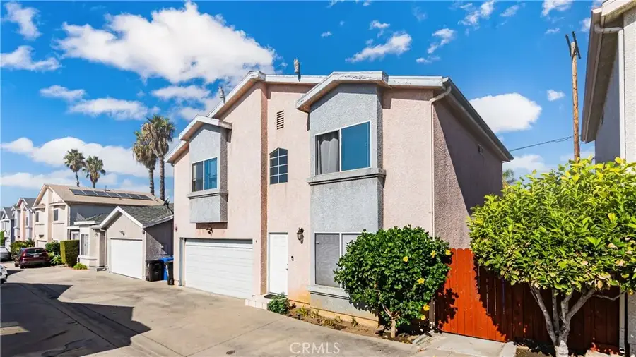 12120 Terra Bella St # 4, Pacoima, CA 91331 - Image #2