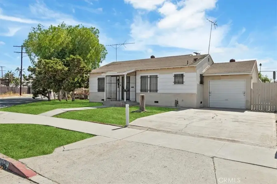 8942 Ilex, Sun Valley, CA 91352 - Image #3