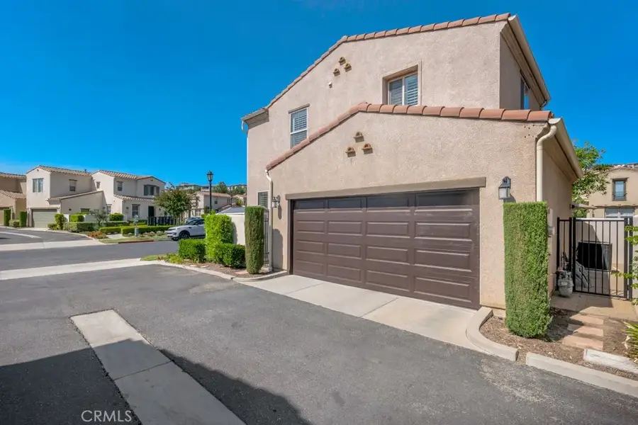 11522 Cararra, Porter Ranch, CA 91326 - Image #3