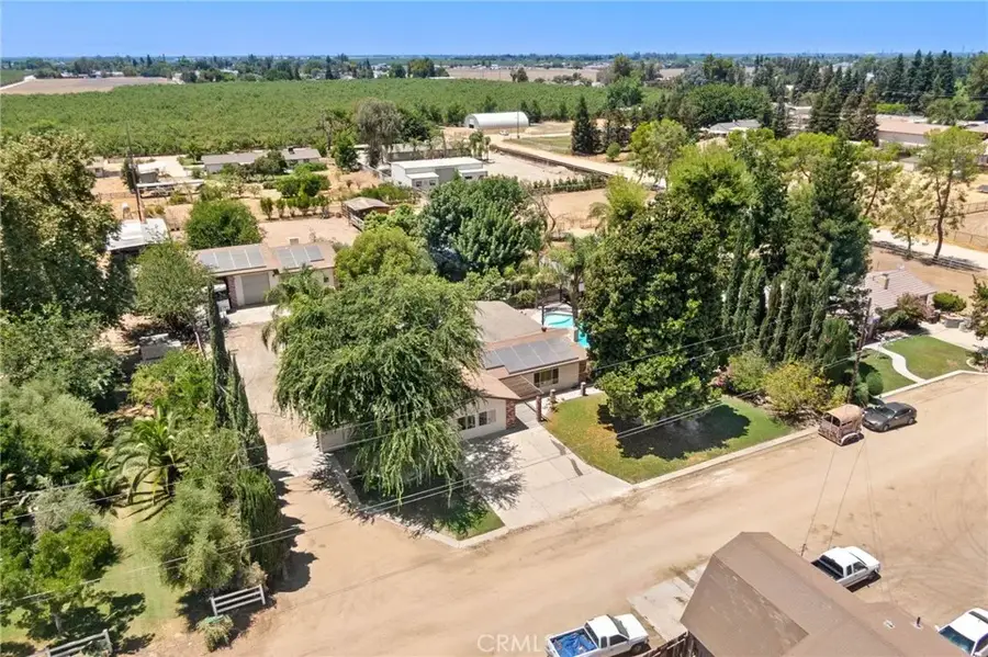 921 Christian Avenue, Bakersfield, CA 93314 - #2
