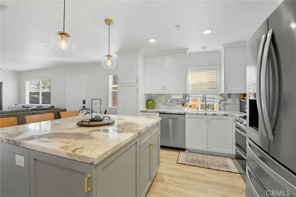 21711 Doss Place, Saugus, CA 91350 - Image #1