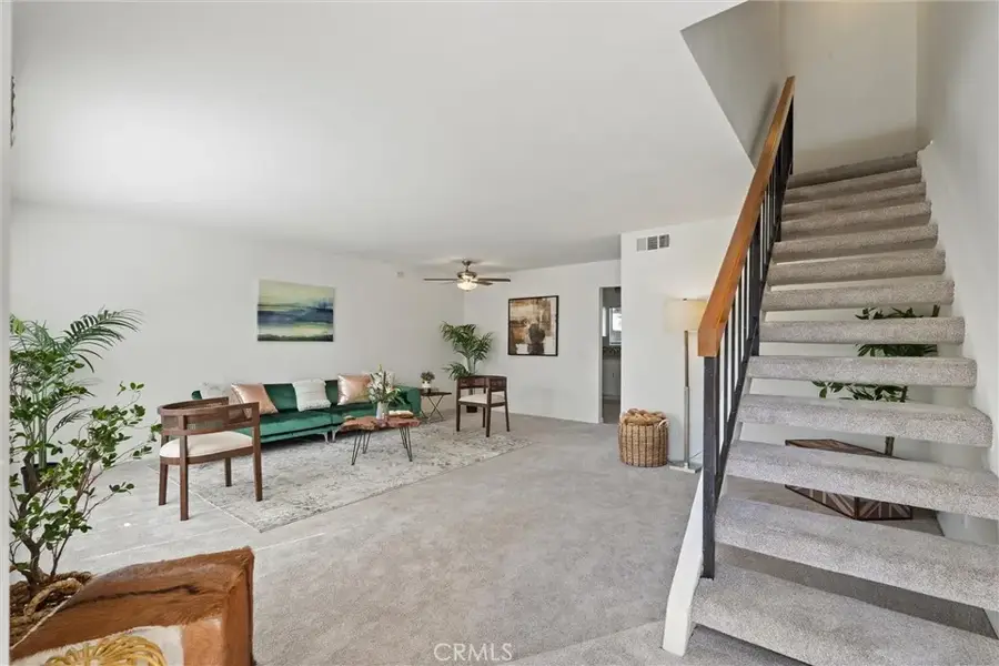 19041 Hamlin #5, Reseda, CA 91335 - Image #3