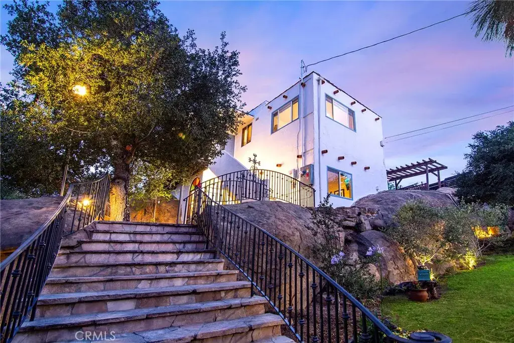 8500 Val Verde Drive, West Hills, CA 91304 - Image #1