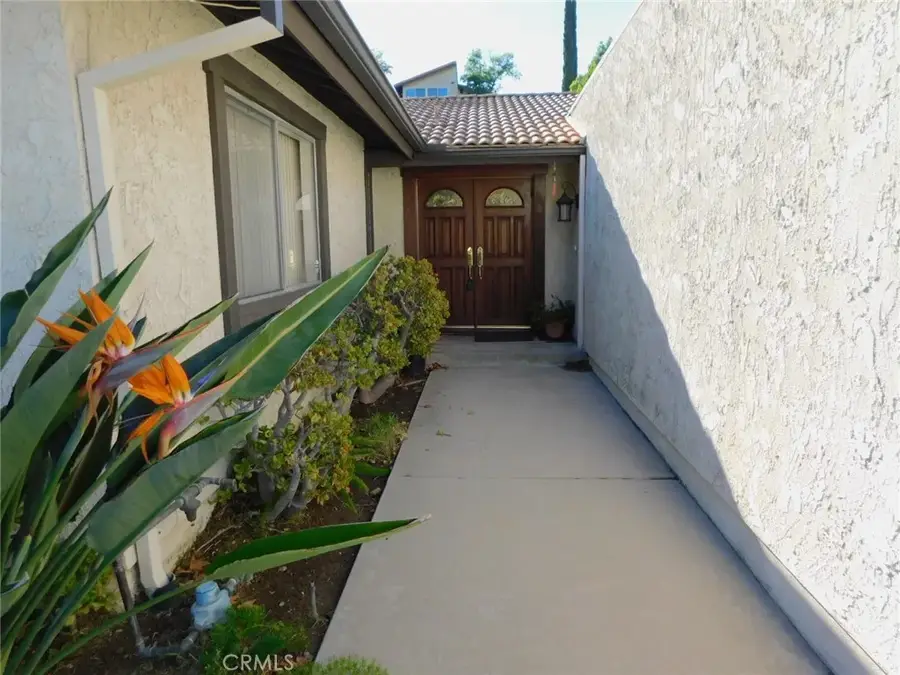 12701 Norlina, Granada Hills, CA 91344 - Image #2