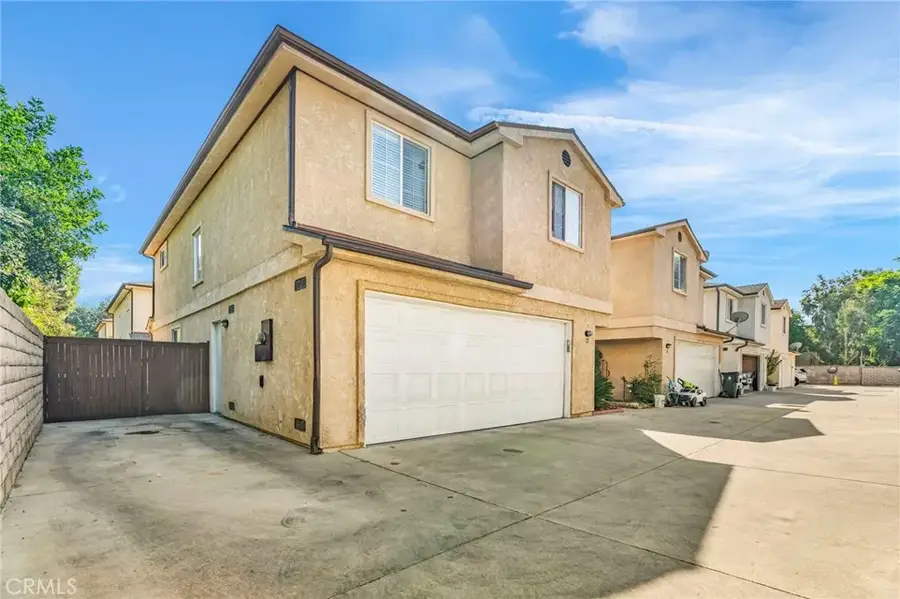 9155 Cedros Avenue #12, Panorama City, CA 91402 - Image #2