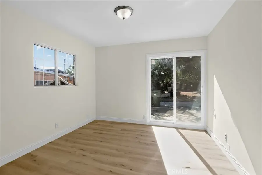 10853 Ilex Avenue, Pacoima, CA 91331 - Image #3