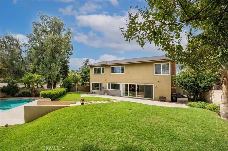 25492 Via Dalia, Valencia, CA 91355 - Image #2