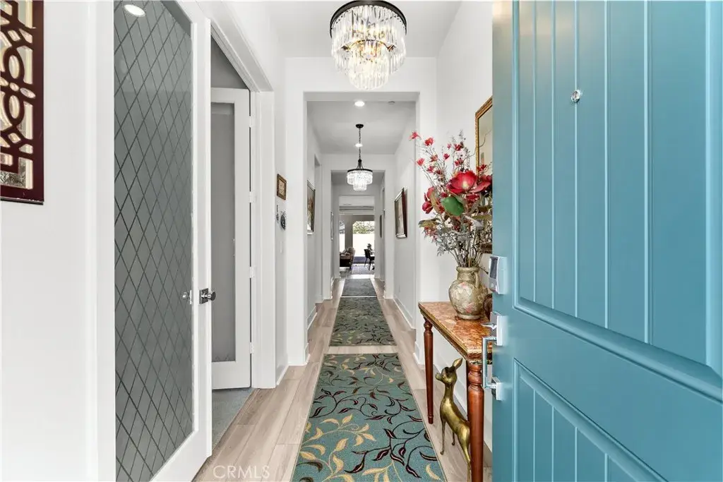 24513 Via Sendero, Valencia, CA 91354 - Image #1