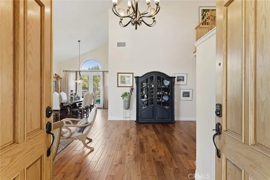 4040 Hilton Head Way, Tarzana, CA 91356 - Image #2