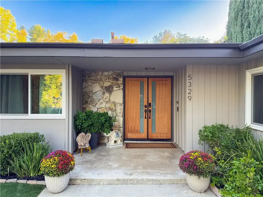 5329 Blanco Avenue, Woodland Hills, CA 91367 - Image #2