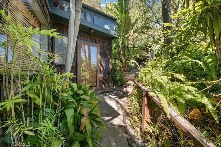6169 Glen Holly, Los Angeles, CA 90068 - Image #3