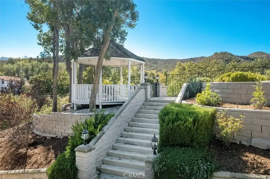 28933 Wagon Road, Agoura Hills, CA 91301 - Image #3
