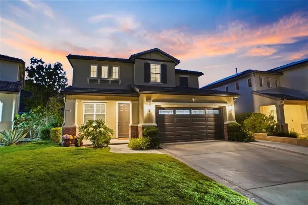 28211 Lorita Lane, Saugus, CA 91350 - Image #1