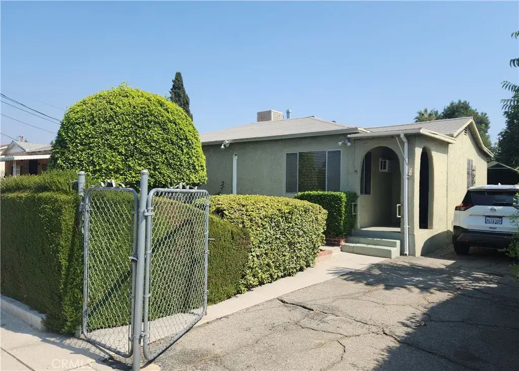 13754 Weidner, Pacoima, CA 91331 - Image #1
