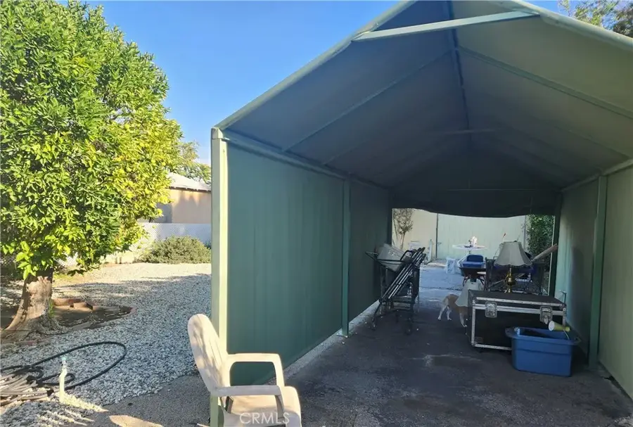 13754 Weidner, Pacoima, CA 91331 - Image #3