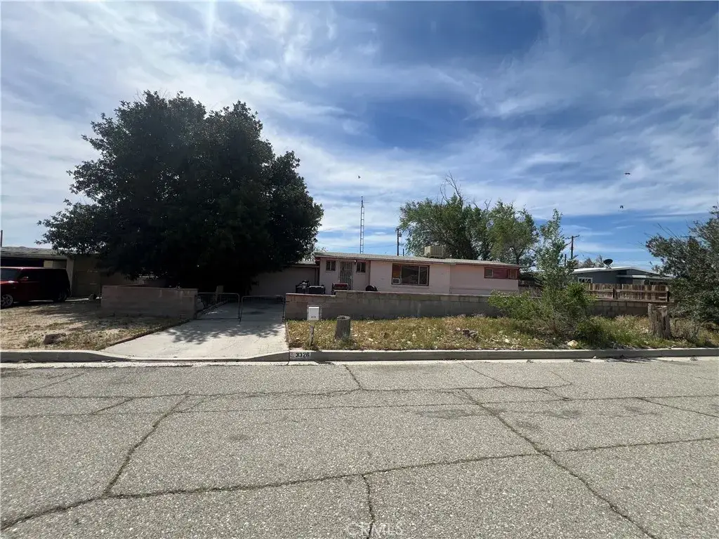 3326 Arthur, Mojave, CA 93501 - Image #1