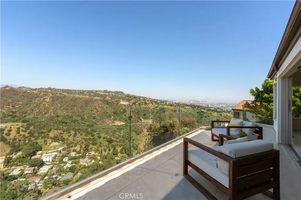 1680 Summitridge Drive, Beverly Hills, CA 90210 - Image #1
