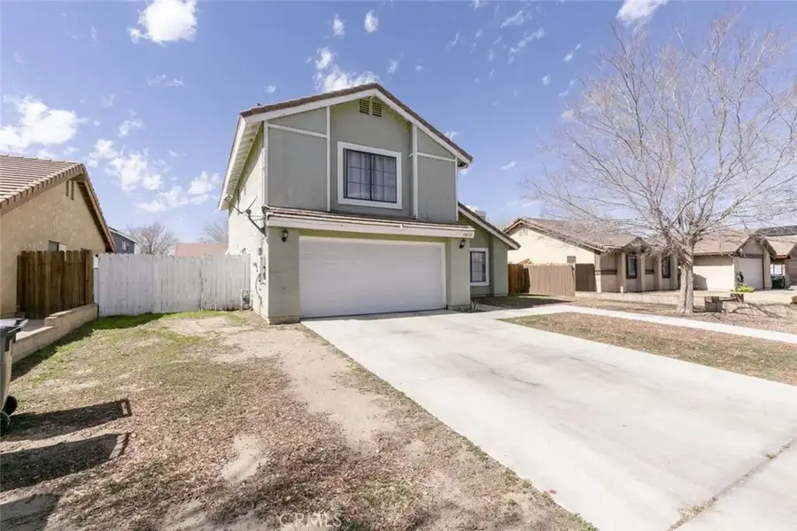 38633 Angele Trumpet Court, Palmdale, CA 93550 - Image #3