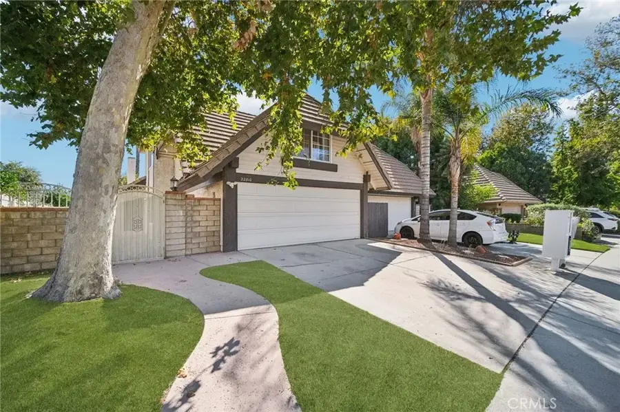 22810 Rio Chico, Valencia, CA 91354 - Image #3