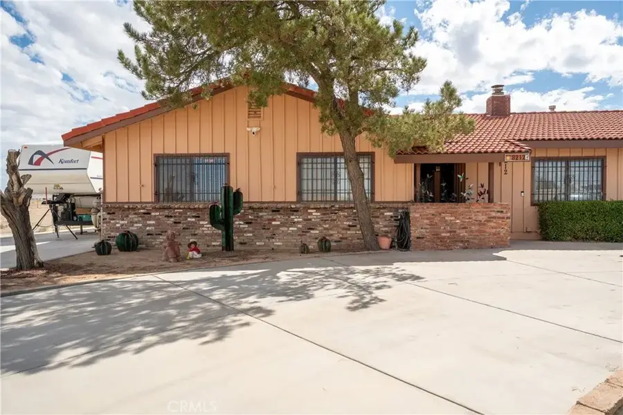 8212 E Avenue H, Lancaster, CA 93535 - Image #2