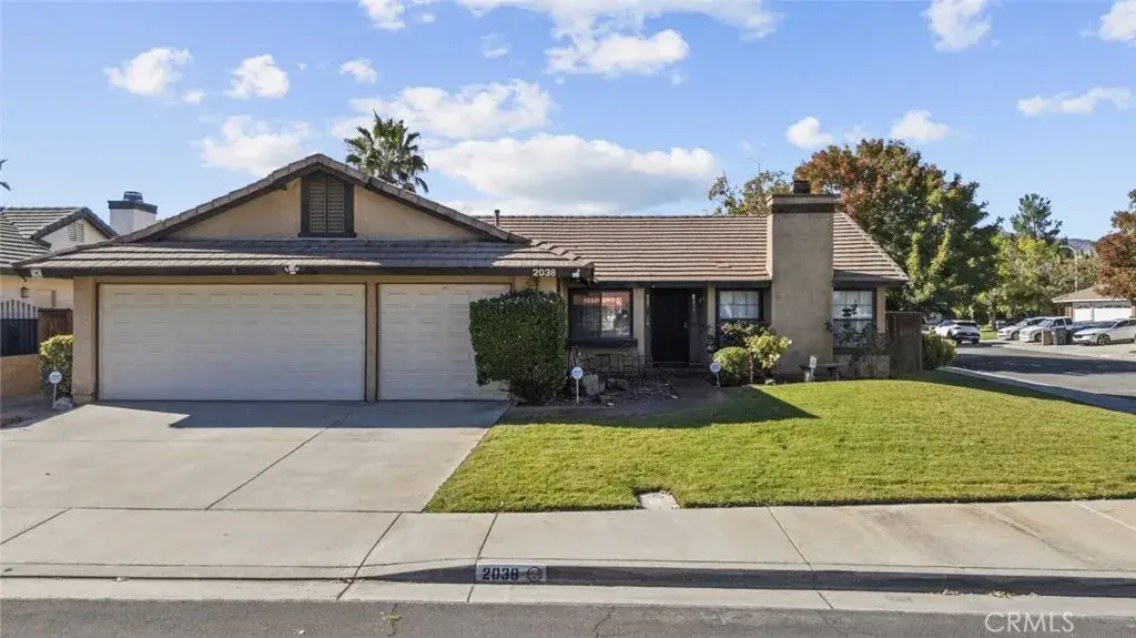 2038 Falcon Avenue, Palmdale, CA 93551 - Image #1
