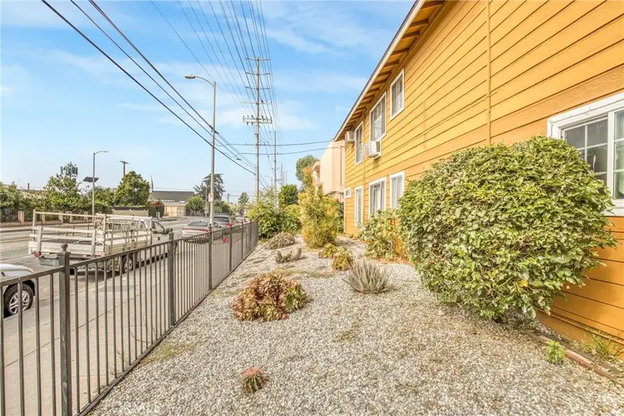 13015 Vanowen Street, North Hollywood, CA 91605 - Image #3