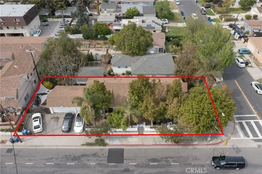 11667 Burbank, North Hollywood, CA 91601 - Image #2