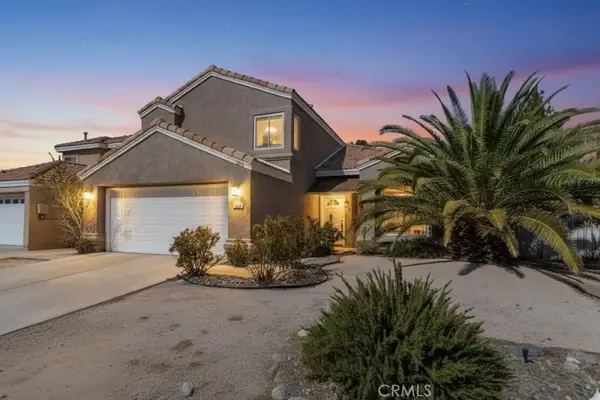 2215 W Avenue J4, Lancaster, CA 93536