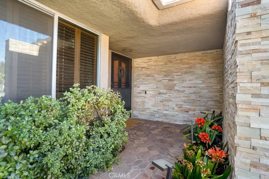 13123 Whistler Avenue, Granada Hills, CA 91344 - Image #3