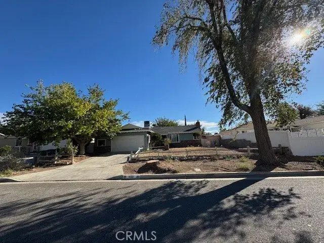 1032 W Avenue J5, Lancaster, CA 93534 - Image #1