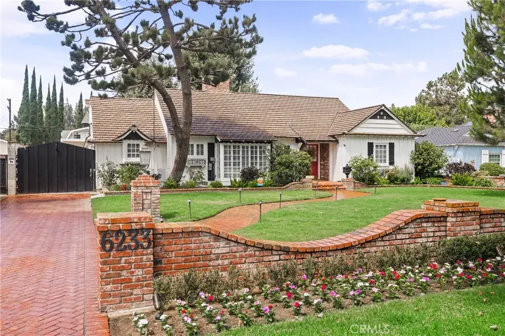 6233 Orion Avenue, Van Nuys, CA 91411 - Image #1