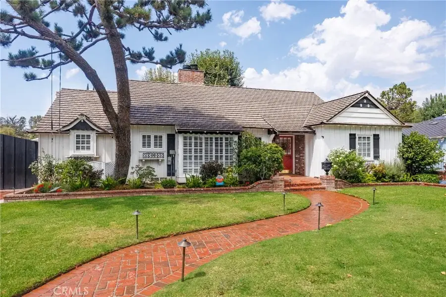 6233 Orion Avenue, Van Nuys, CA 91411 - Image #3