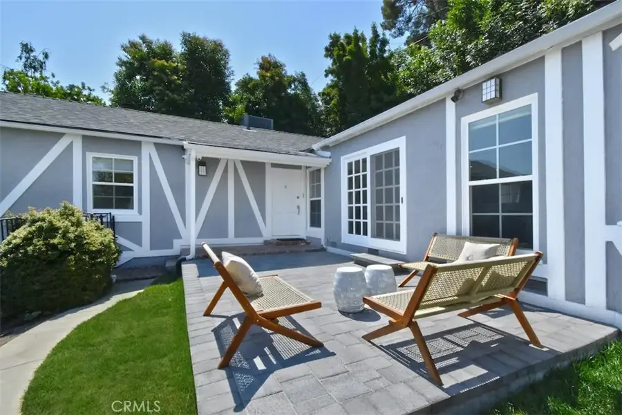 3753 Berry Drive, Studio City, CA 91604 - Image #3