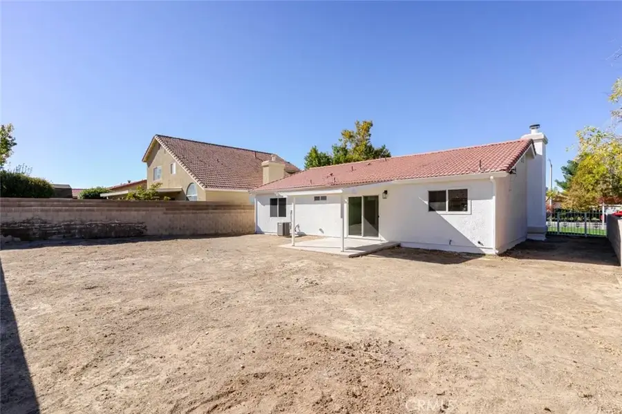 44124 Wellesley Court, Lancaster, CA 93536 - Image #2