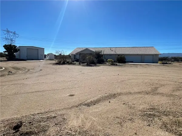 8354 White Road, Phelan, CA 92371