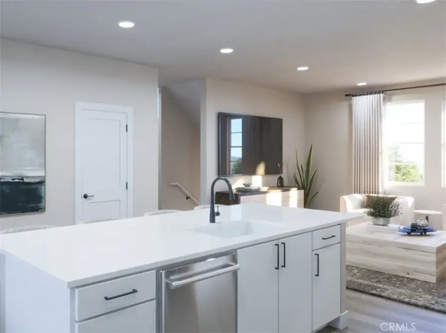 543 Via Vallarta, Camarillo, CA 93012 - Image #2