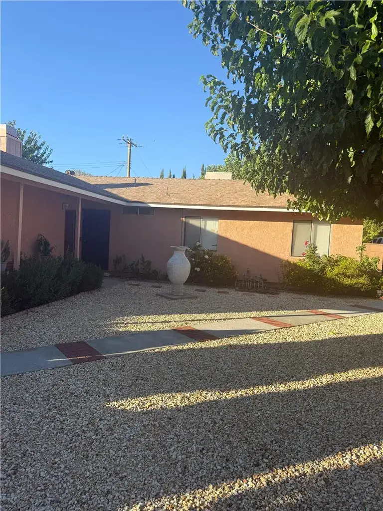 5055 E Avenue R12, Palmdale, CA 93552 - Image #2