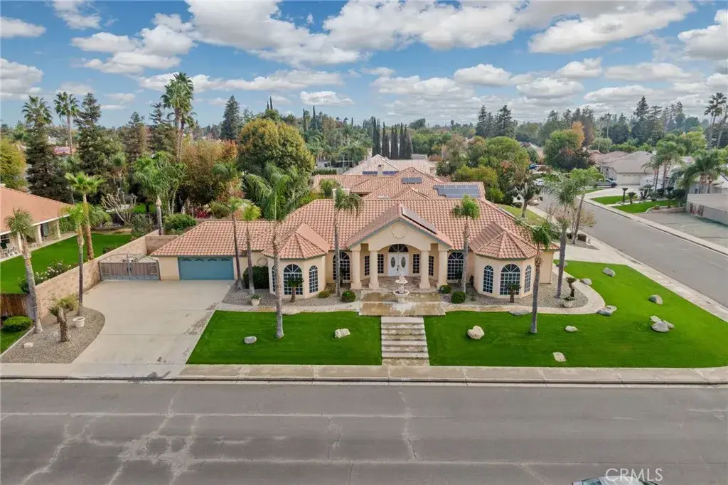 2112 Branch Creek, Bakersfield, CA 93312 - Image #1