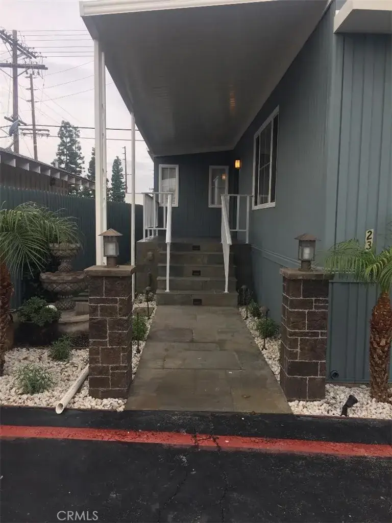 20652 Lassen #23, Chatsworth, CA 91311 - Image #1