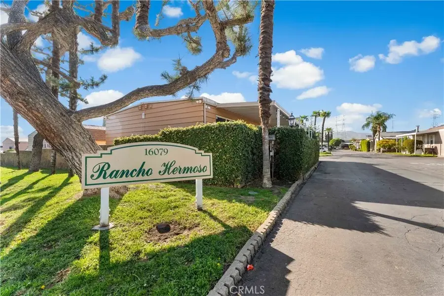 16079 Yarnell #B18, Sylmar, CA 91342 - Image #2