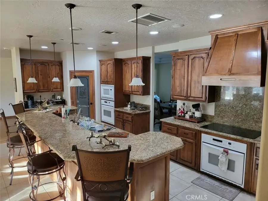 9968 Silver Rock Road, Pinon Hills, CA 92372 - Image #3