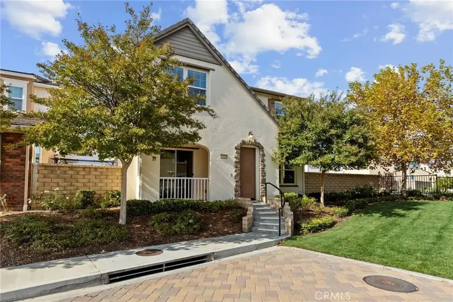 24359 Verdugo, Valencia, CA 91354 - Image #2