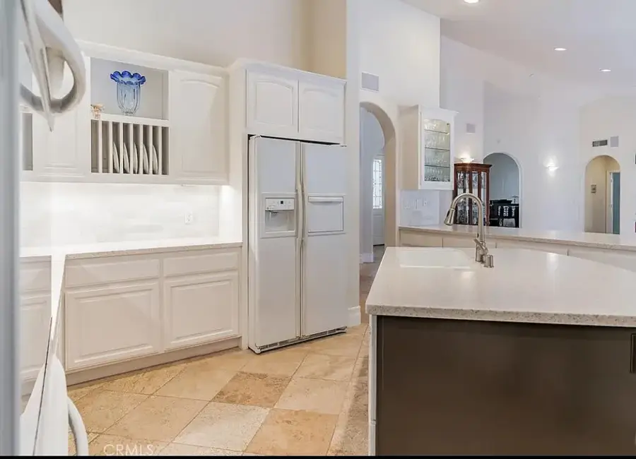 15357 Iron Canyon, Canyon Country, CA 91387 - Image #3