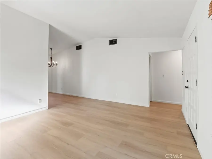 23379 Calle Arino, Valencia, CA 91355 - Image #3