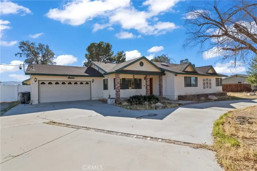 2110 W Avenue M8, Palmdale, CA 93551 - Image #2