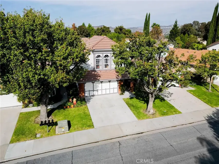 19725 Collins Road, Canyon Country, CA 91351 - Image #3