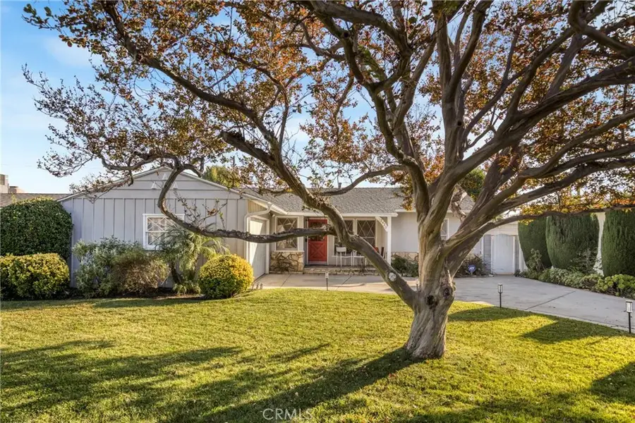 12420 Killion Street, Valley Village, CA 91607 - Image #3