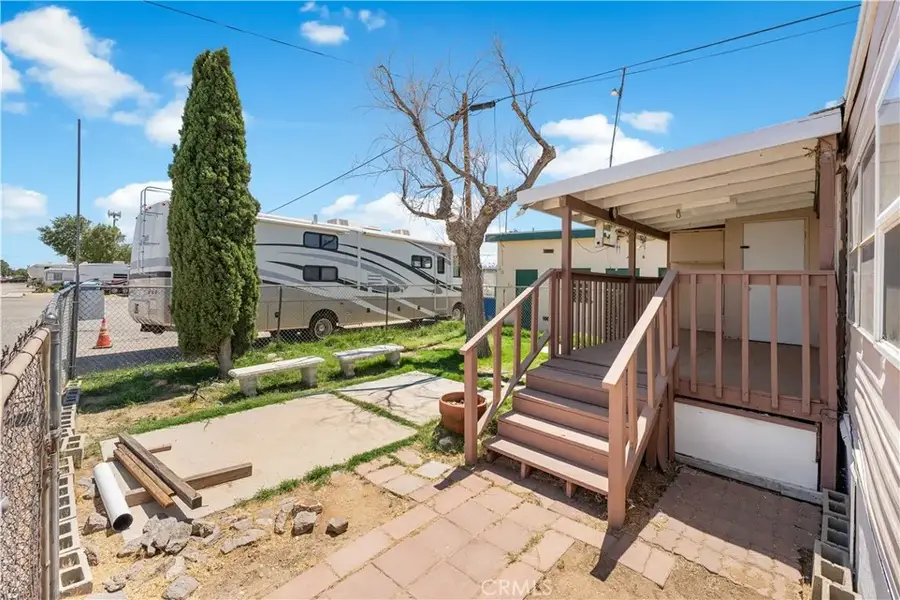 2121 Nadeau #C1, Mojave, CA 93501 - Image #3
